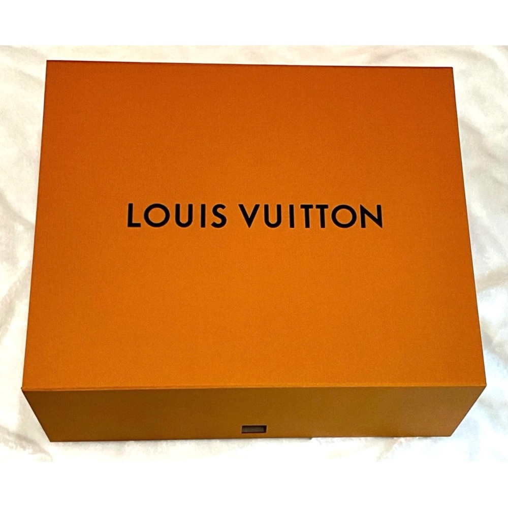 Authentic Louis Vuitton Neverfull Size | Collectible, Pristine Condition